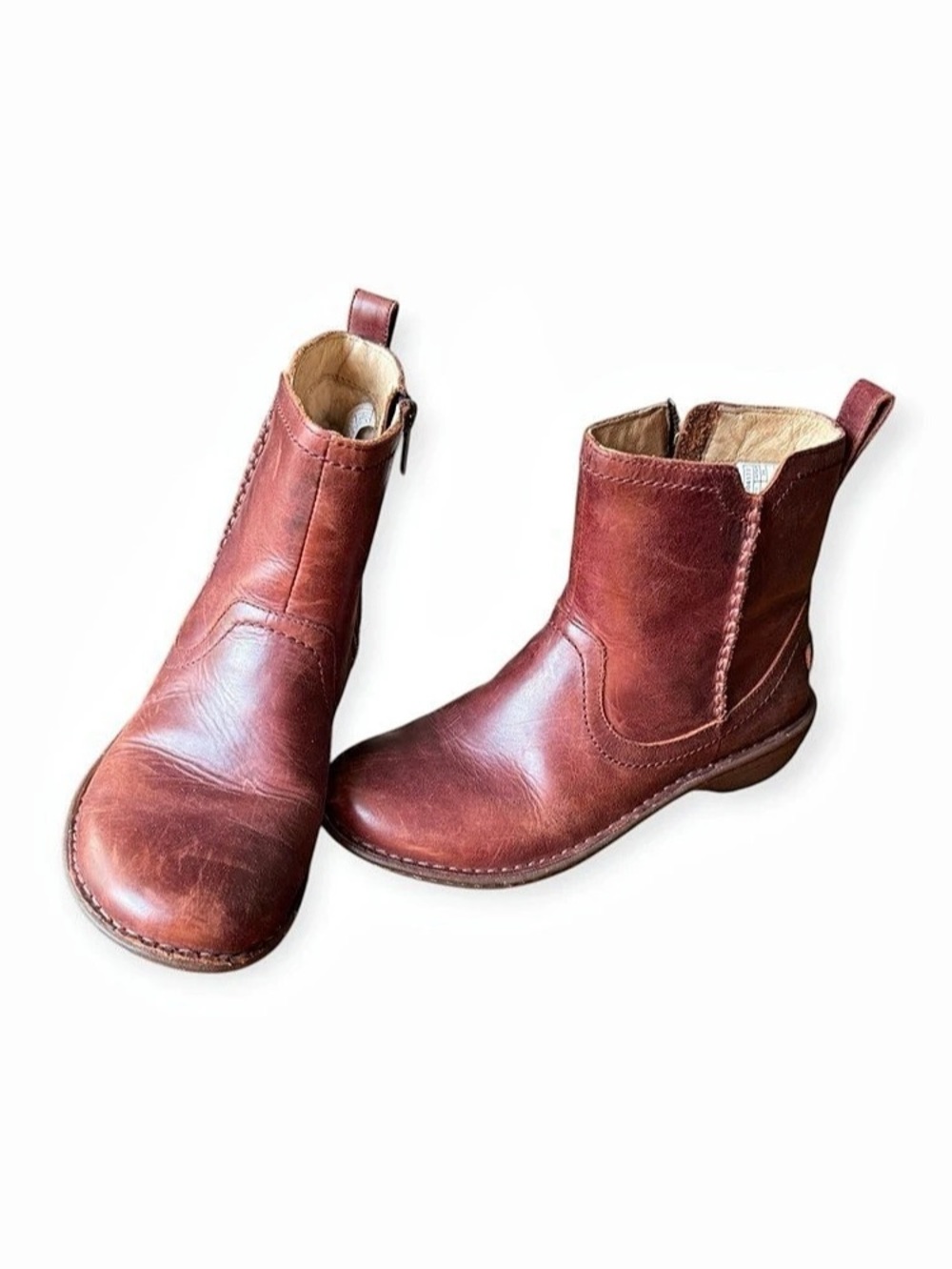 UGG Neevah Leather Classic Cold Weather Ankle Boot US 7